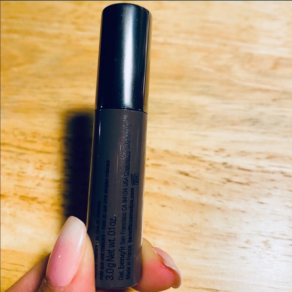 🔥Last One🔥 3 G Benefit They’re Real Mascara Mini - Picture 2 of 6